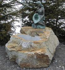 Brunnen Stein Naturstein Gartenbrunnen Steinmetz sterreich Vorarlberg