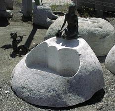 Brunnen Stein Naturstein Gartenbrunnen Steinmetz sterreich Vorarlberg