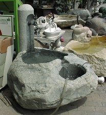 Brunnen Stein Naturstein Steinbrunnen Gartenbrunnen Steinmetz Vorarlberg