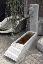 Brunnen Stein Naturstein Gartenbrunnen Steinmetz sterreich Vorarlberg