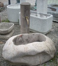 Brunnen Stein Naturstein Gartenbrunnen Steinmetz sterreich Vorarlberg