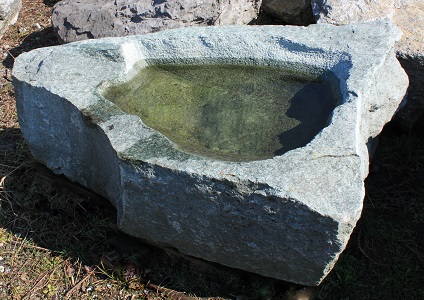 Brunnen Stein Naturstein Schweiz Garten Wasserspiel Lustenau Dornbirn Bregenz Feldkirch Bludenz Vorarlberg