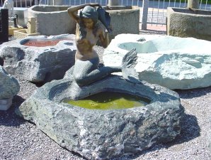 Brunnen Stein Naturstein Gartenbrunnen Steinmetz sterreich Vorarlberg