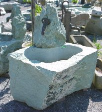 Brunnen Stein Naturstein Gartenbrunnen Steinmetz sterreich Vorarlberg